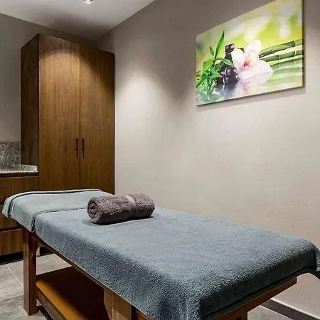 Ramada By Wyndham Umraniye *