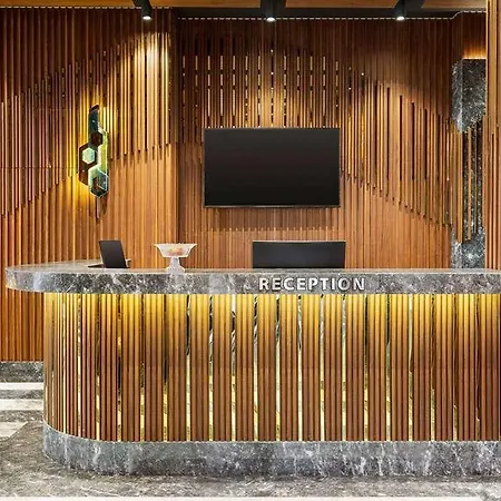 Ramada By Wyndham Umraniye Hotel *