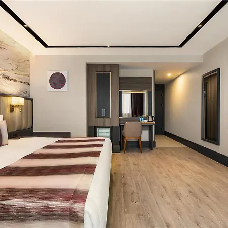 فندق Ramada By Wyndham Umraniye اسطنبول