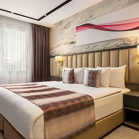 Hotel Ramada By Wyndham Umraniye Istanboel